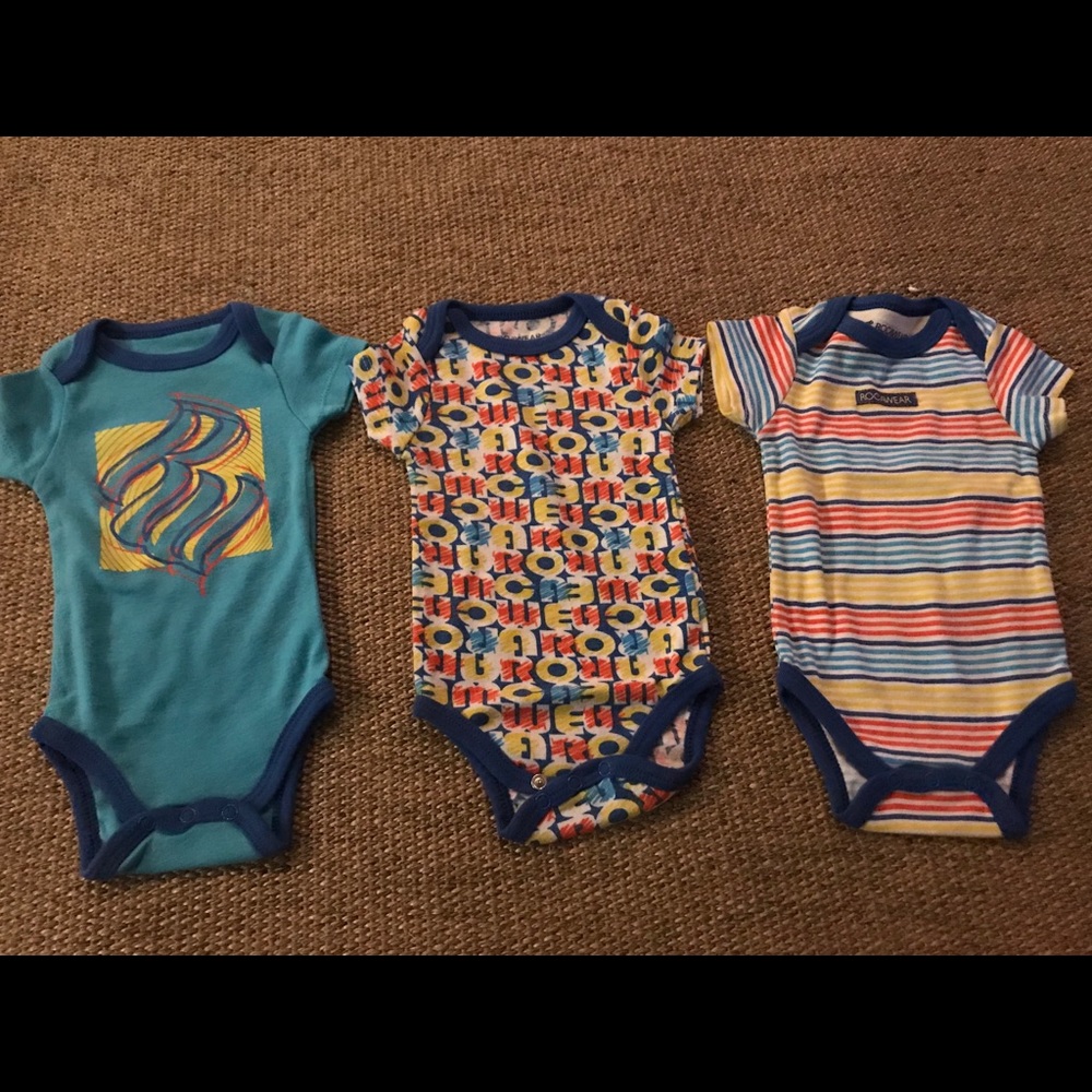 Boys rocawear 3 pcs onesies